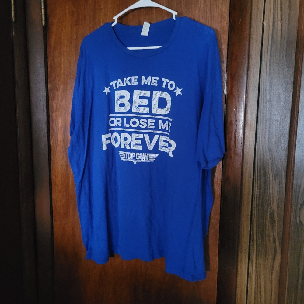 Men's Top Gun Take me to bed or lose me forever T-Shirt 2 XL.